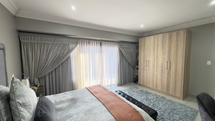 4 Bedroom Property for Sale in Wild Olive Estate Free State
